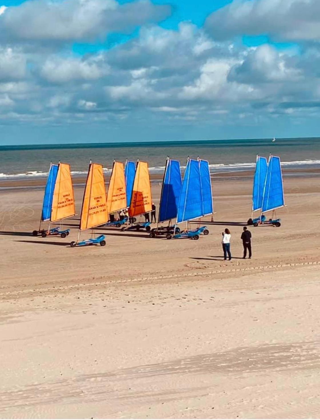 Appartement Sur La Plage De Malo Les Bains Vue Mer Dunkirk Eksteriør bilde